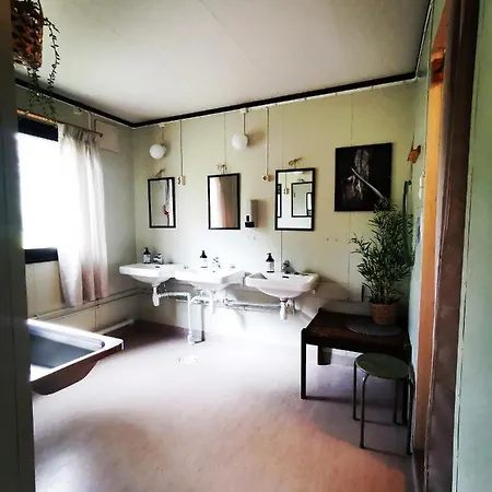 Kamp alanı Tommerneset 2*